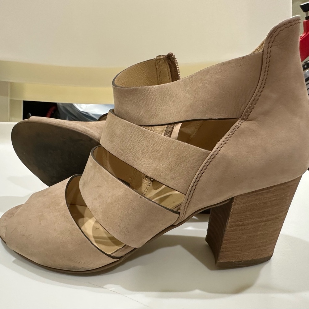 Paul Green Block Heel Sandals